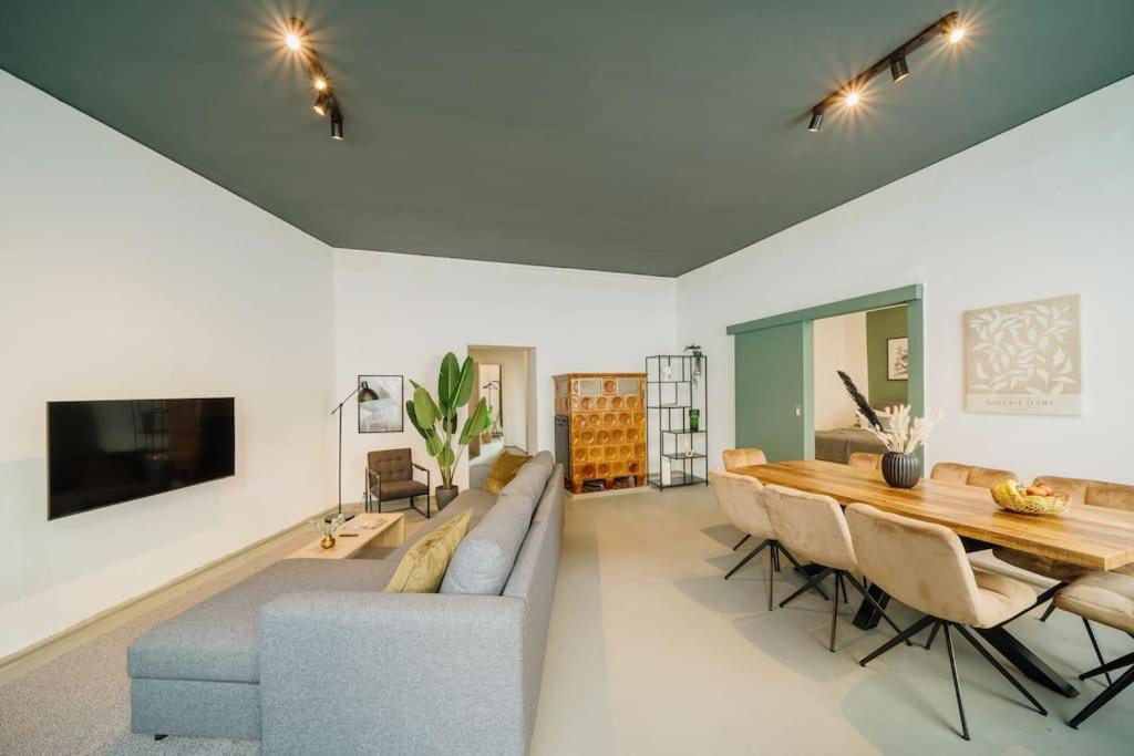 New 130M², Lounge Room, Im Herzen Berlins Exterior photo